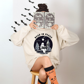 Halloween Sweatshirt mit „Read In Peace“-Aufdruck