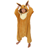 Disfraz de pijama con temática inspirada en Eevee
