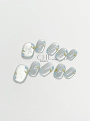 Kurze Nagelspitze für den Sommer