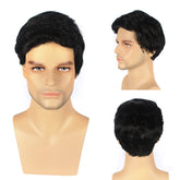 Peluca de hombre de mediana edad con cabello corto y rizado y esponjoso