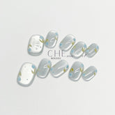 Kurze Nagelspitze für den Sommer