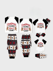Passendes Familien-Pyjama-Set mit Lebkuchen- und Buchstaben-Print und Taschen