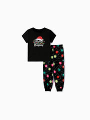 Weihnachtspyjama-Set für die Familie mit Glühbirnen-Print und kurzen Ärmeln