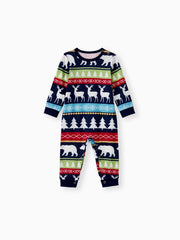 Passendes Familien-Pyjama-Set mit Rentier-Grafikdruck und Taschen