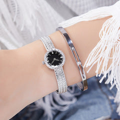 Simple Retro Special Interest Light Luxury Small Gold Watch