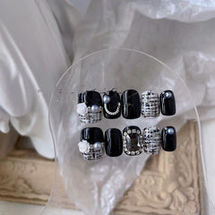 Kettenperlen-Nagel-Patch