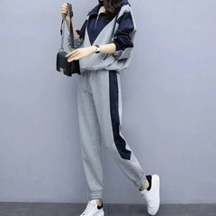 Vielseitiges zweiteiliges Set im Sportstil