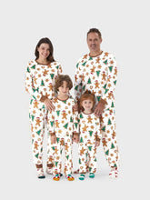 Passendes Familien-Pyjama-Set mit Lebkuchen-Print