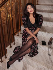 A High-Slit Floral Dress With A Baby Collar