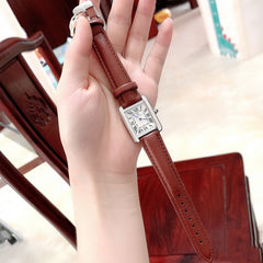 Schlichte, elegante und all-matching Retro-Uhr für Mädchen