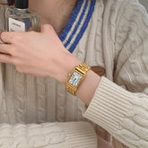 Retro Kleine Goldene Uhr Stahl Gürtel Mitte Antike
