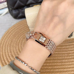 Reloj de acero con cabeza de cerradura para mujer, esfera pequeña