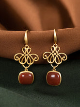 Ohrringe mit Edelsteinen