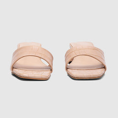 Hausschuhe mit quadratischer Zehenpartie und klobigen Absätzen