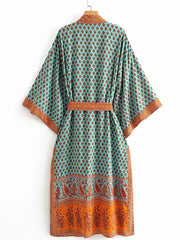 Nachtwäsche, Bohemian-Print mit auffälligem Kontrast, grüne Farbe, langes Baumwollkleid, Kimono-Staubmantel