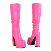 Handgemachte Schuhe mit klobigen Absätzen