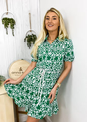 Vestido geométrico con cuello y mangas abullonadas