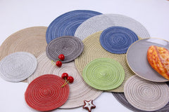 Mantel individual circular pequeño tejido