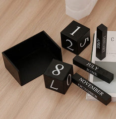 Calendario de escritorio de madera con bloques