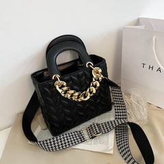 Quilted Handbag with Thick Gold Chains and Thick Straps