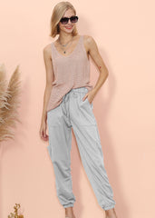 Pantalones deportivos con bolsillos de descanso