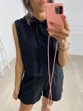 Conjunto de sudadera con capucha corta para estar en casa