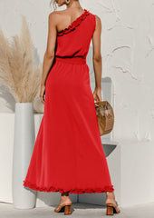 Vestido largo de un solo hombro para una cita nocturna