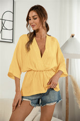 Blusa Sunrise con escote en V fruncido