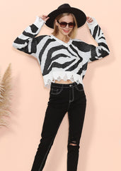 Pullover mit Zebramuster und ausgefranstem Saum