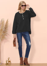 Suéter con medio botón en contraste