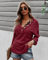 Suéter con bolsillo de parche de punto gofre