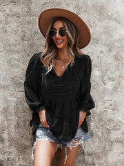 Blusa estilo babero con lazo en el cuello