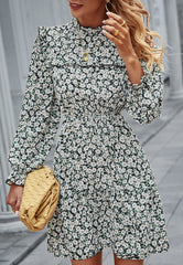 Vestido vintage con ribete de volantes florales