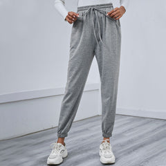 Pantalones deportivos con cintura con cordón ajustable