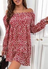 Vestido con estampado de leopardo y cuello fruncido