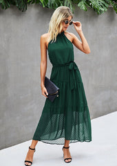 Neckholder-Kleid mit Schweizer Punkten