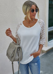 Suéter de canalé de leopardo en dos tonos