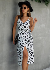 Kleid mit V-Ausschnitt und Animalprint