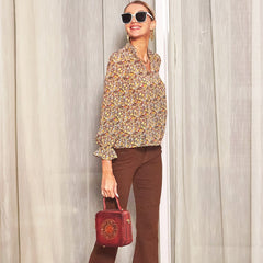 Blusa con estampado floral colorido