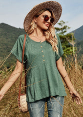 Camiseta holgada con medio botón al frente