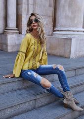 Bluse mit Blumenmuster und ausgestellten Ärmeln