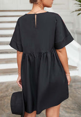 Zweifarbiges Kleid mit Blumenmuster