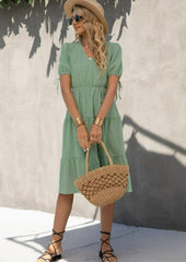 Vestido escalonado con mangas abullonadas