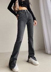 Schmale Jeans mit hohem Bund und asymmetrischem Schlitz am Saum