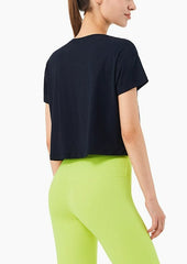 Locker geschnittenes, kurzes Hemd