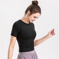 Camiseta activa de contorno