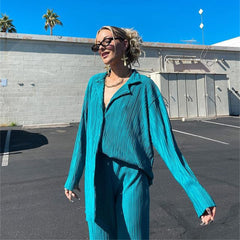 Conjunto de pantalón y camisa con botones de manga larga extragrande Pliss