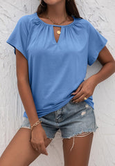 Blusa con mangas raglán y abertura en la parte delantera