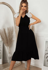 Vestido de encaje festoneado con cuello anudado