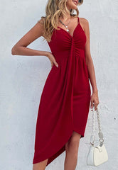 Drapiertes Kleid mit tiefem Ausschnitt